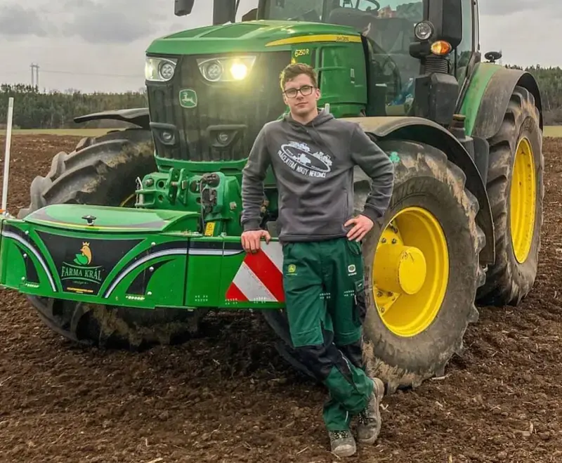 John Deere — TractorBumper