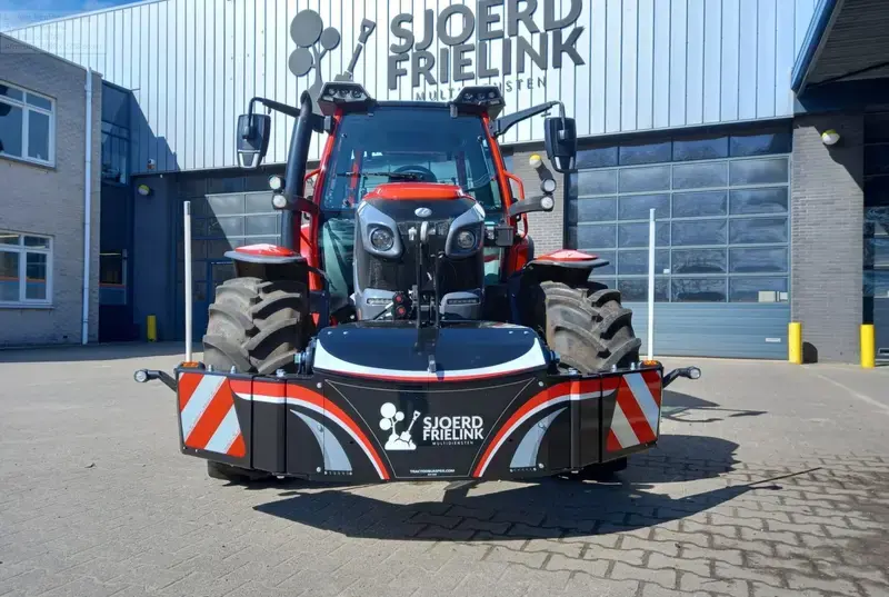 Lindner — TractorBumper