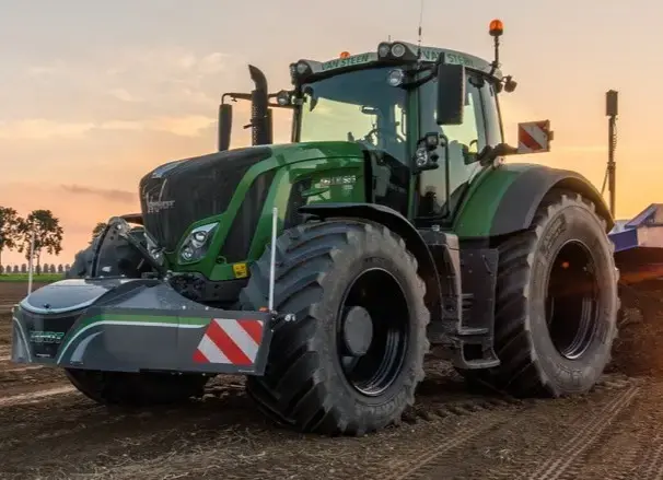 Fendt — TractorBumper