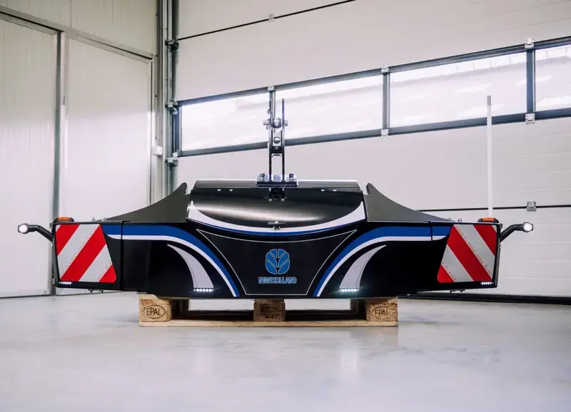 New Holland — TractorBumper