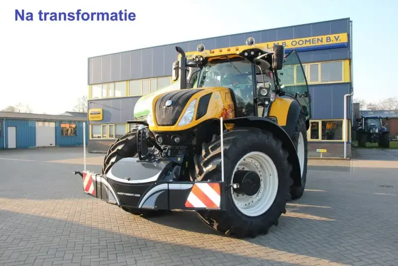 New Holland — TractorBumper
