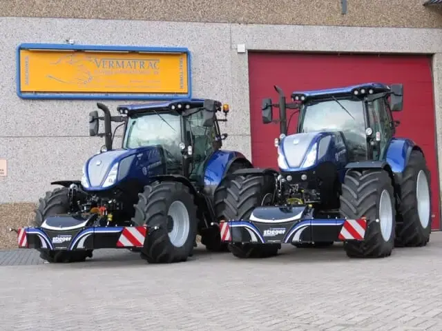 New Holland — TractorBumper