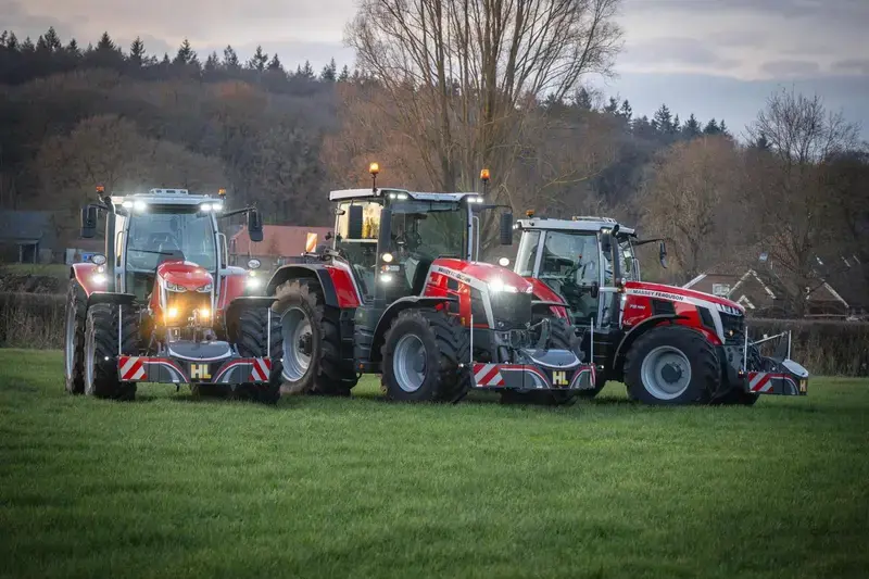Massey Ferguson — TractorBumper