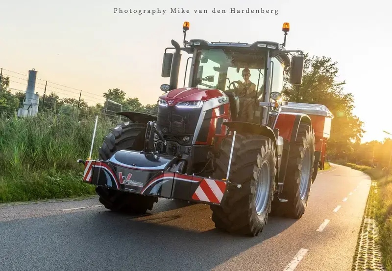 Massey Ferguson — TractorBumper