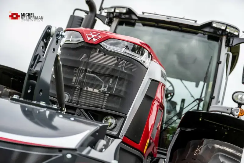 Massey Ferguson — TractorBumper