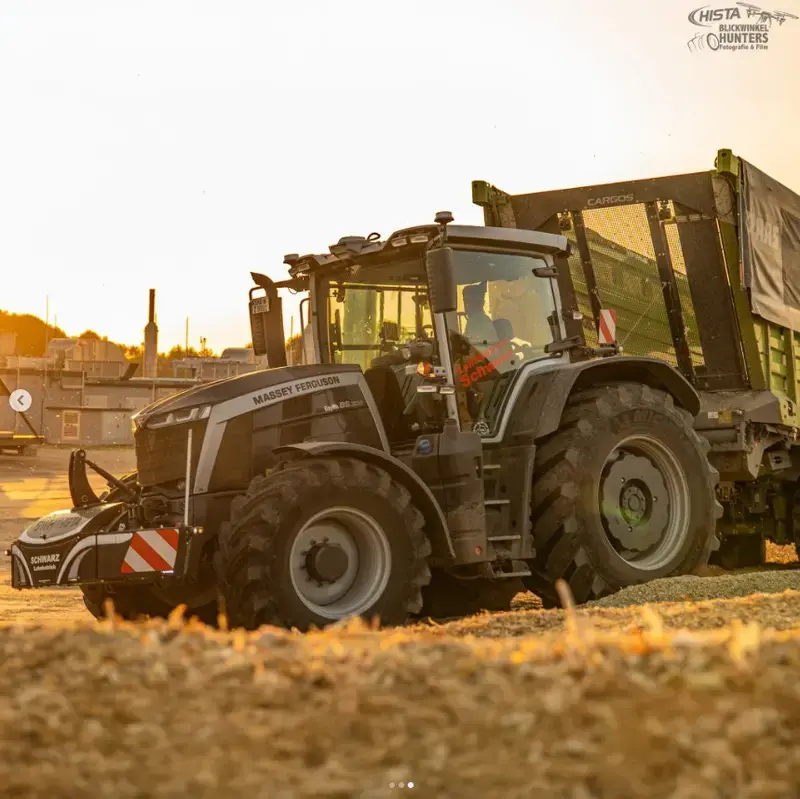 Massey Ferguson — TractorBumper