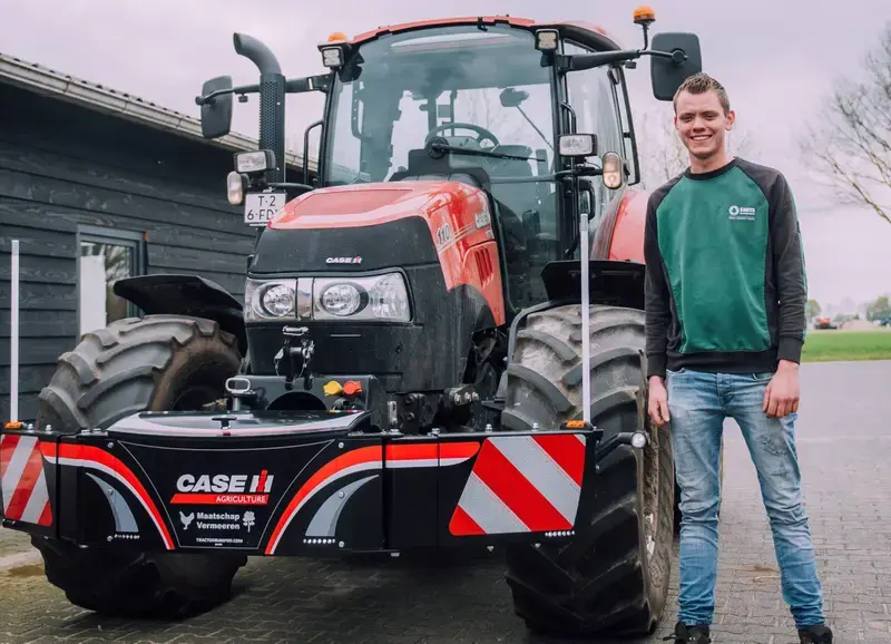 Case IH — TractorBumper