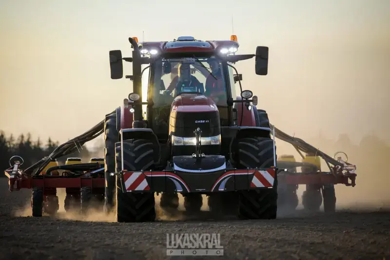Case IH — TractorBumper