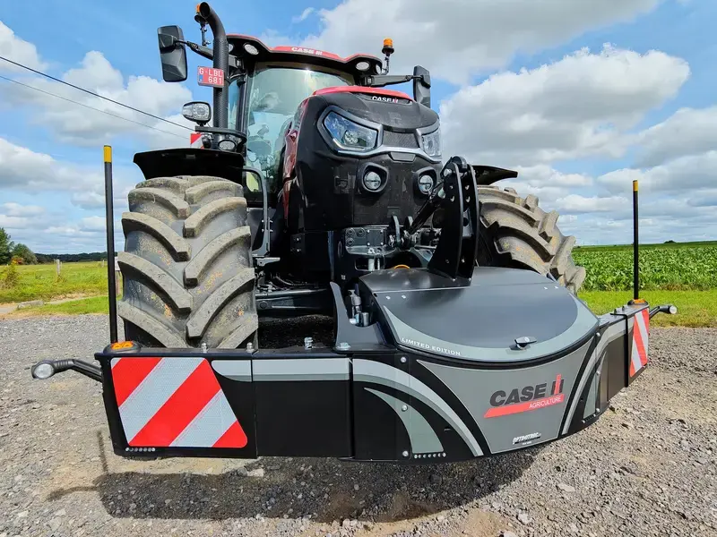 Case IH — TractorBumper