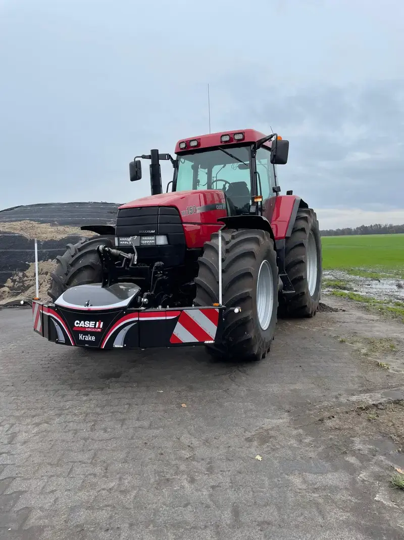 Case IH — TractorBumper