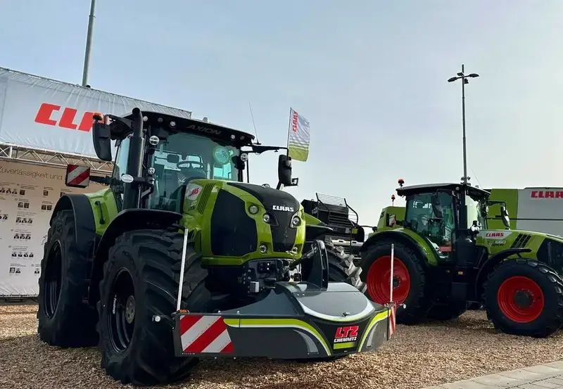 Claas — TractorBumper