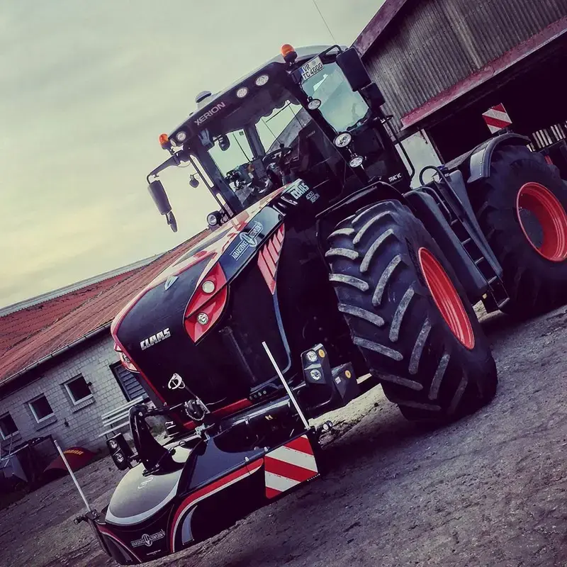 Claas — TractorBumper
