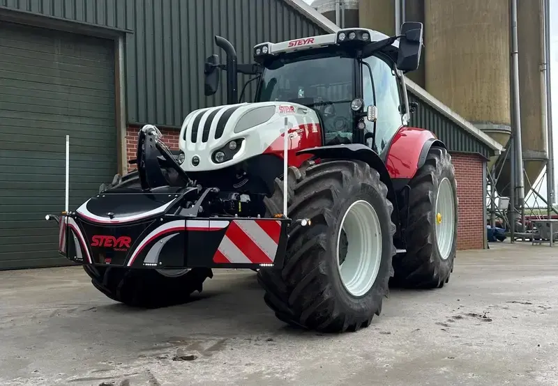 Steyr — TractorBumper