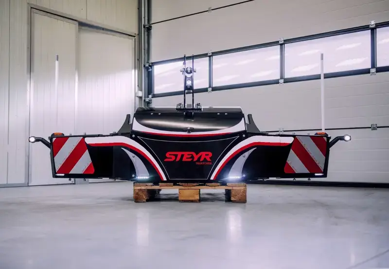 Steyr — TractorBumper