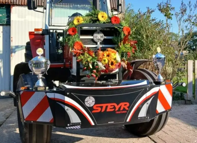Steyr — TractorBumper