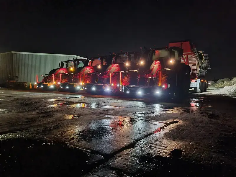 Valtra — TractorBumper