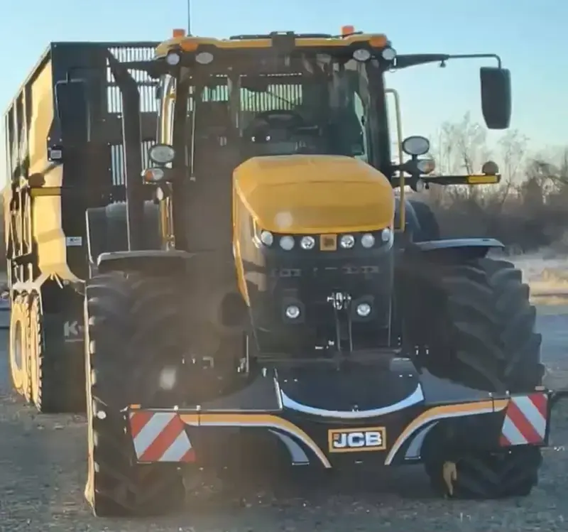 JCB — TractorBumper