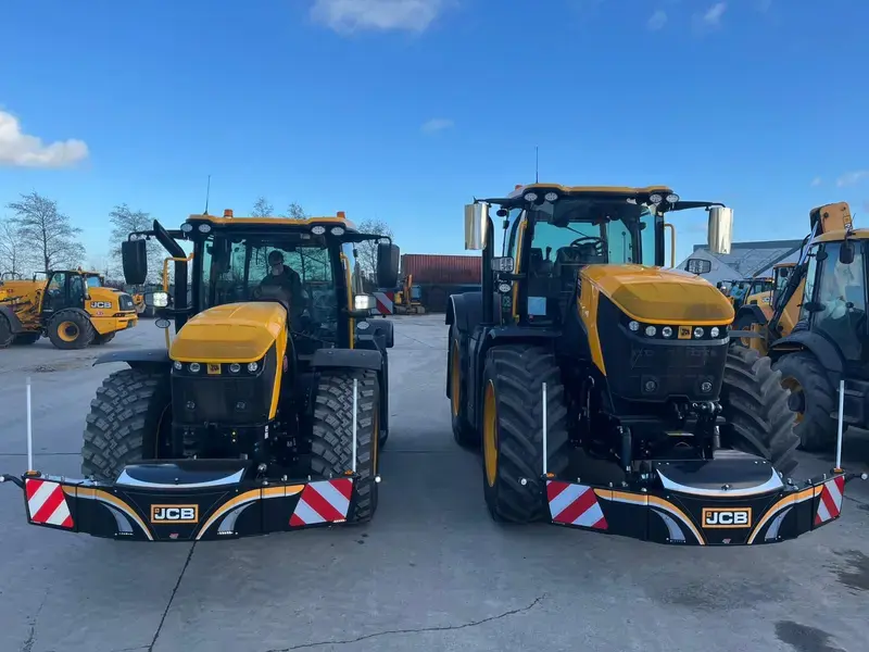 JCB — TractorBumper