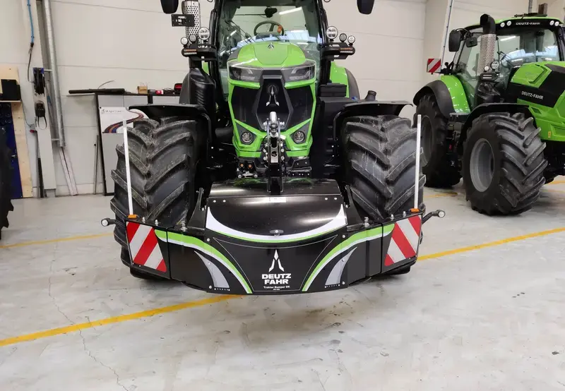 Deutz-Fahr — TractorBumper