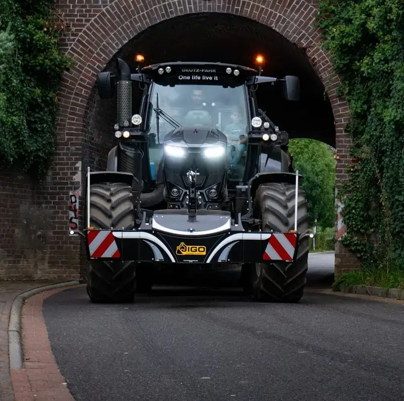 Deutz-Fahr — TractorBumper