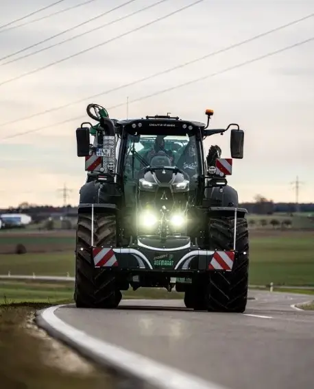 Deutz-Fahr — TractorBumper