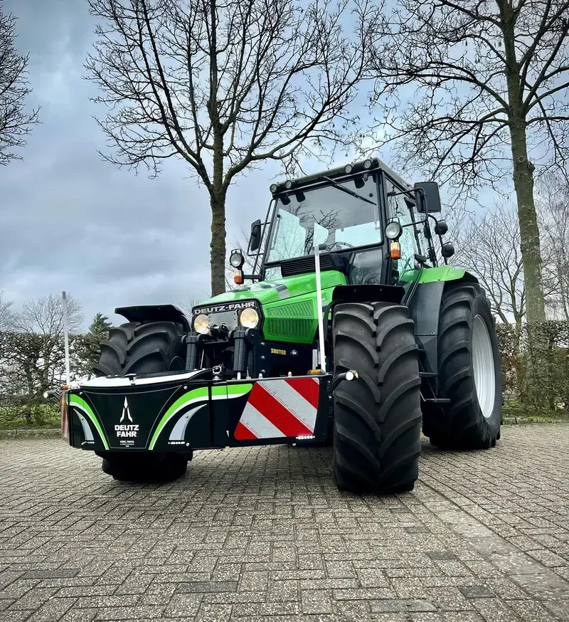 Deutz-Fahr — TractorBumper